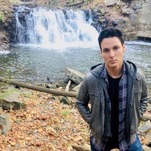 Meet your Posher, Walid